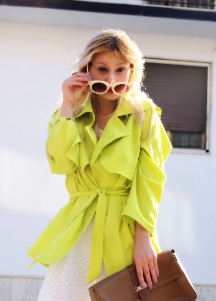 trench outfit romwe fashion blogger Teresa Morone petite blogger