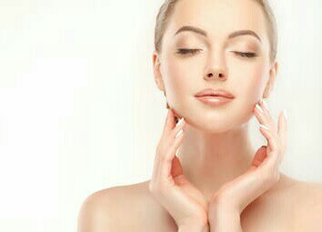 Maschera contro il rilassamento cutaneo,